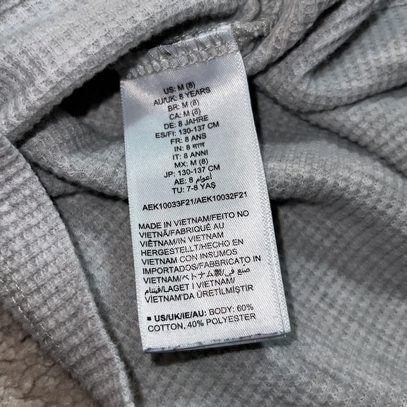 ❄️Kids Shirt Set Green Flannel Button Down and Gray Henley❄️ - Picture 7 of 7